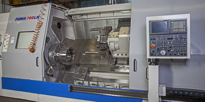 Grossdrehcenter mit Revolver Doosan Puma 700 LM